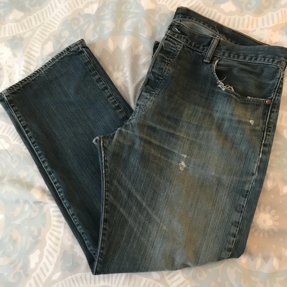 Men’s Levi’s jeans